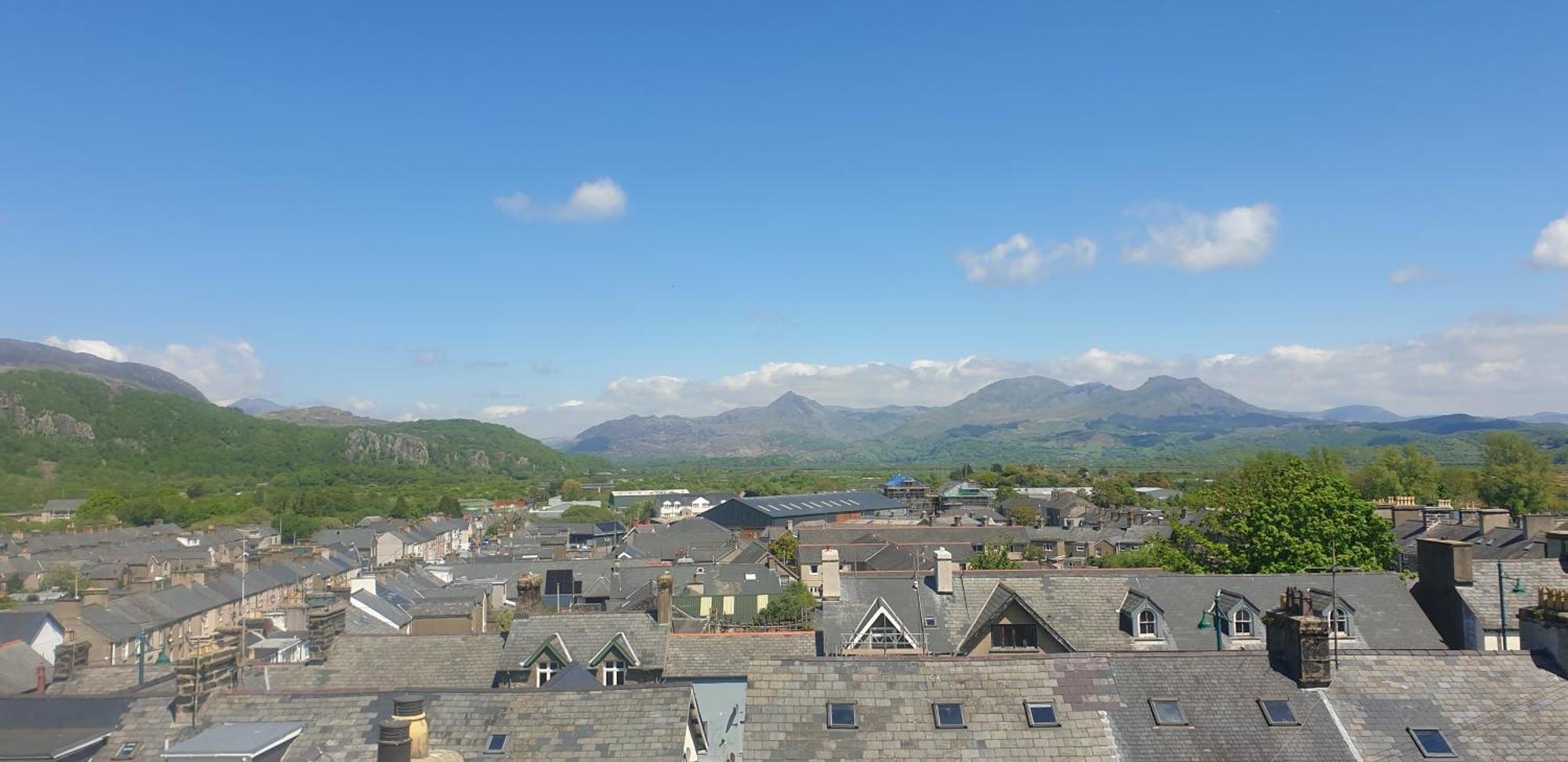Porthmadog, Sleeps 11, 5 Bedrooms, 5 Bathrooms, Mountain Views Bagian luar foto