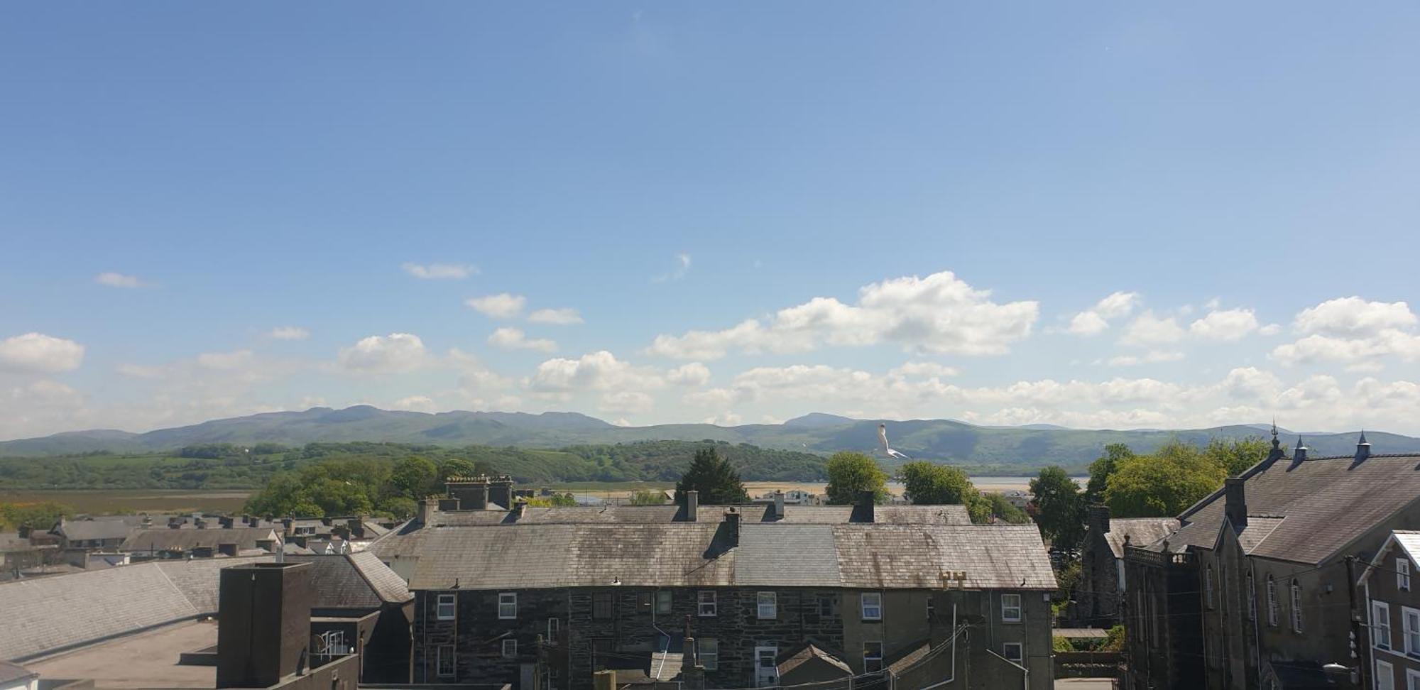 Porthmadog, Sleeps 11, 5 Bedrooms, 5 Bathrooms, Mountain Views Bagian luar foto