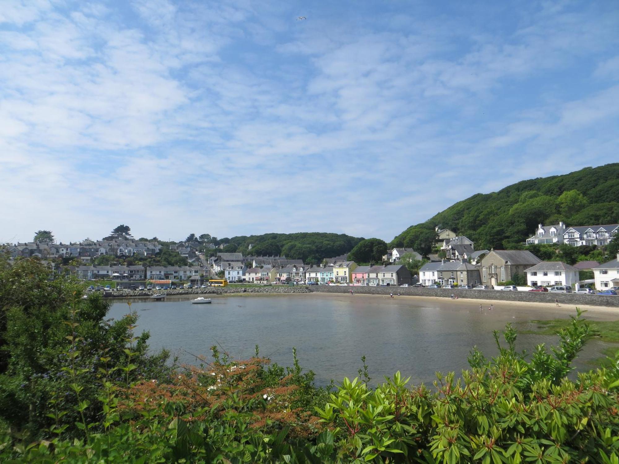 Porthmadog, Sleeps 11, 5 Bedrooms, 5 Bathrooms, Mountain Views Bagian luar foto