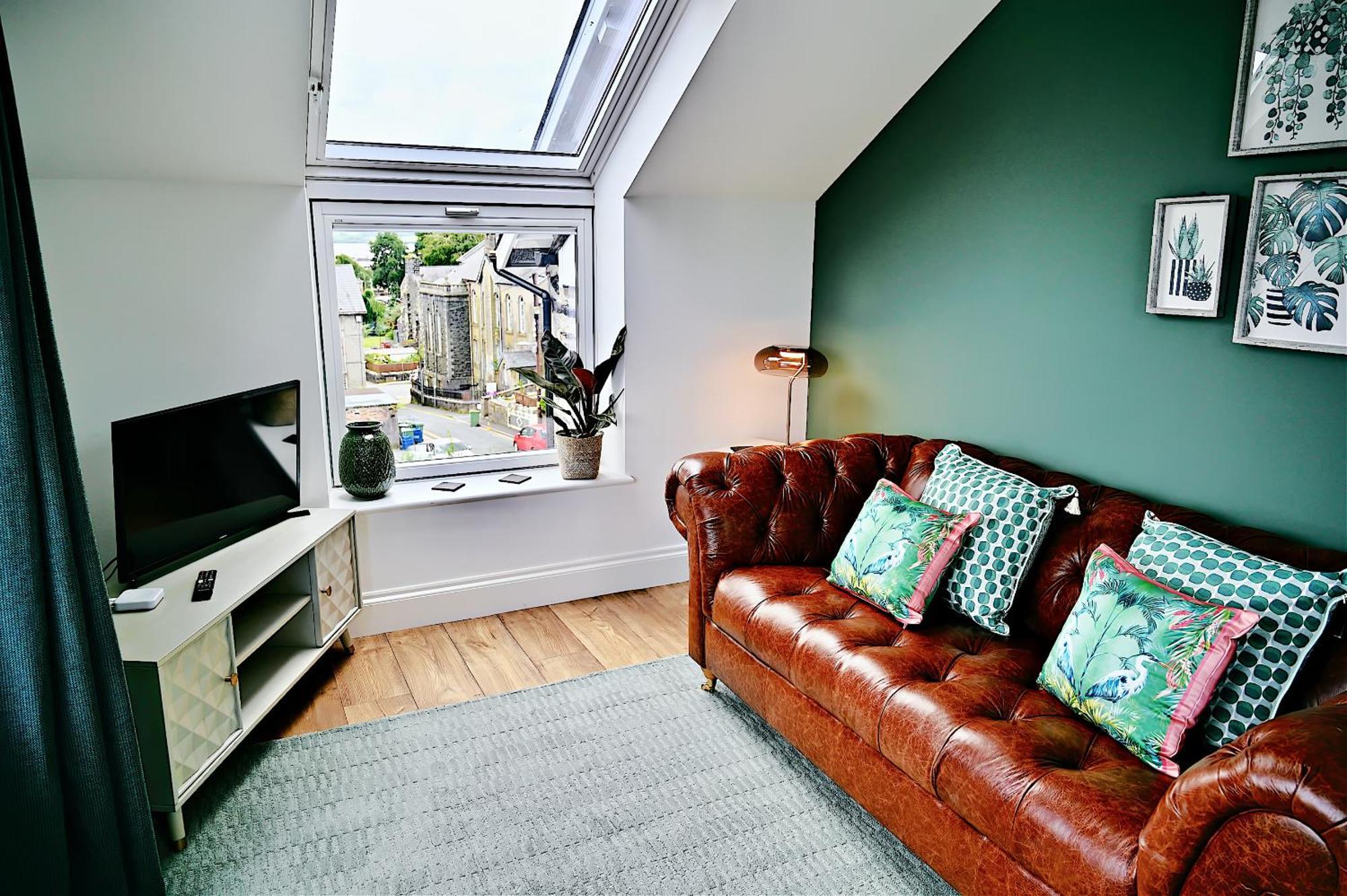 Porthmadog, Sleeps 11, 5 Bedrooms, 5 Bathrooms, Mountain Views Bagian luar foto