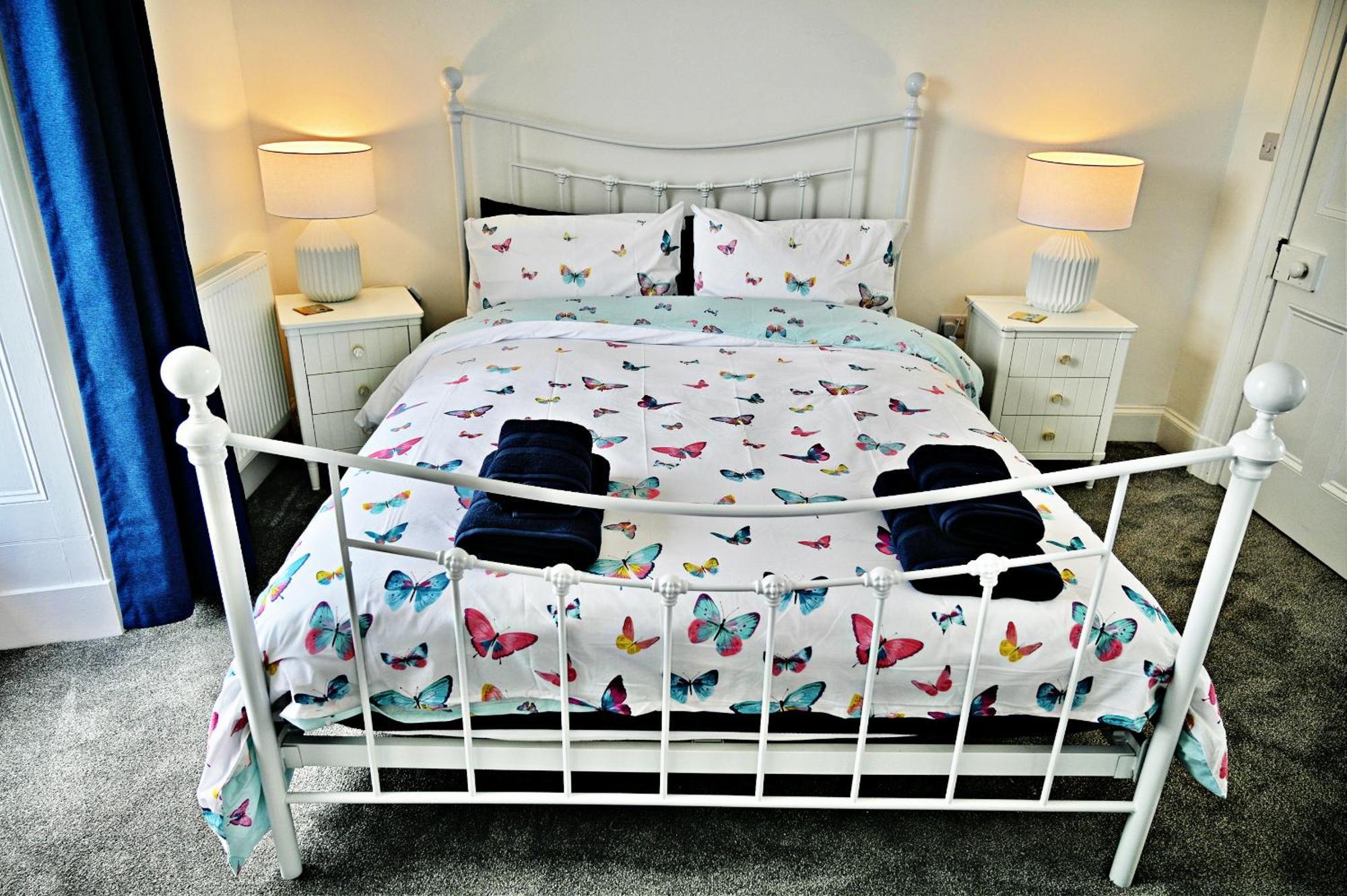 Porthmadog, Sleeps 11, 5 Bedrooms, 5 Bathrooms, Mountain Views Bagian luar foto